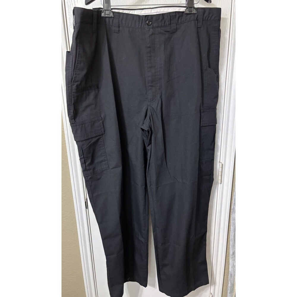 Wearguard Men’s Cargo Pants Size 44x33 Black pockets Medic Work Wear Big Tall